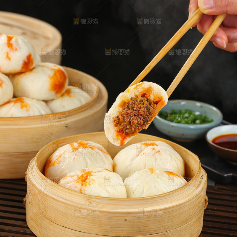 红油牛肉包