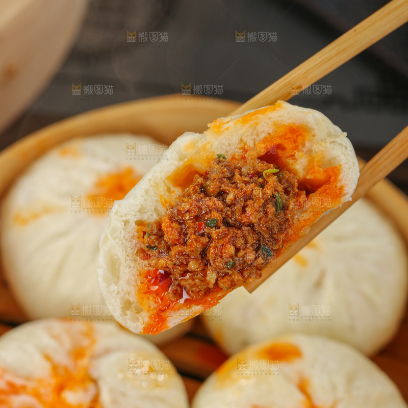 红油牛肉包