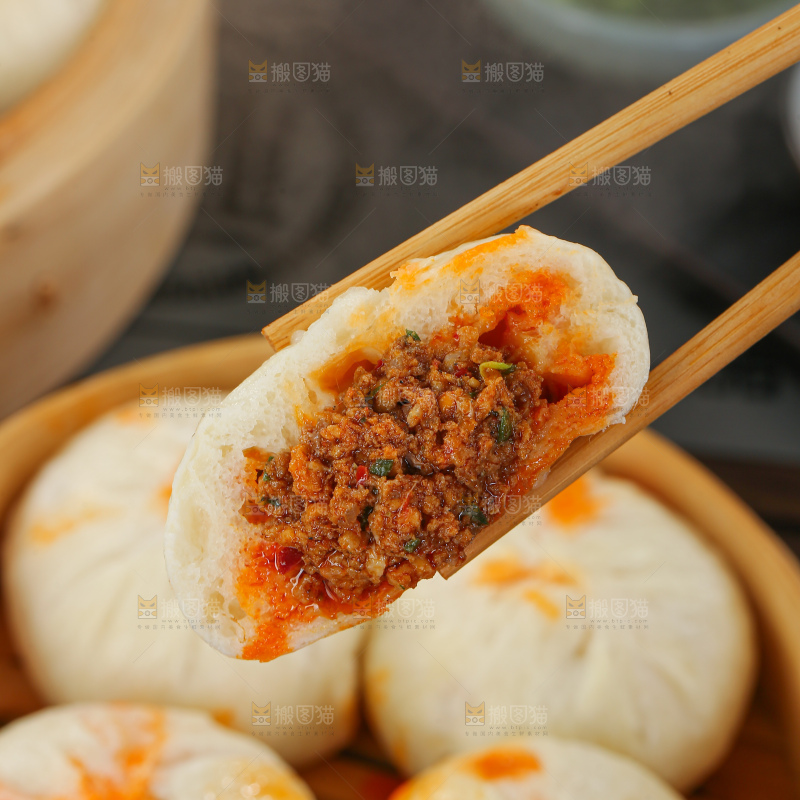 红油牛肉包