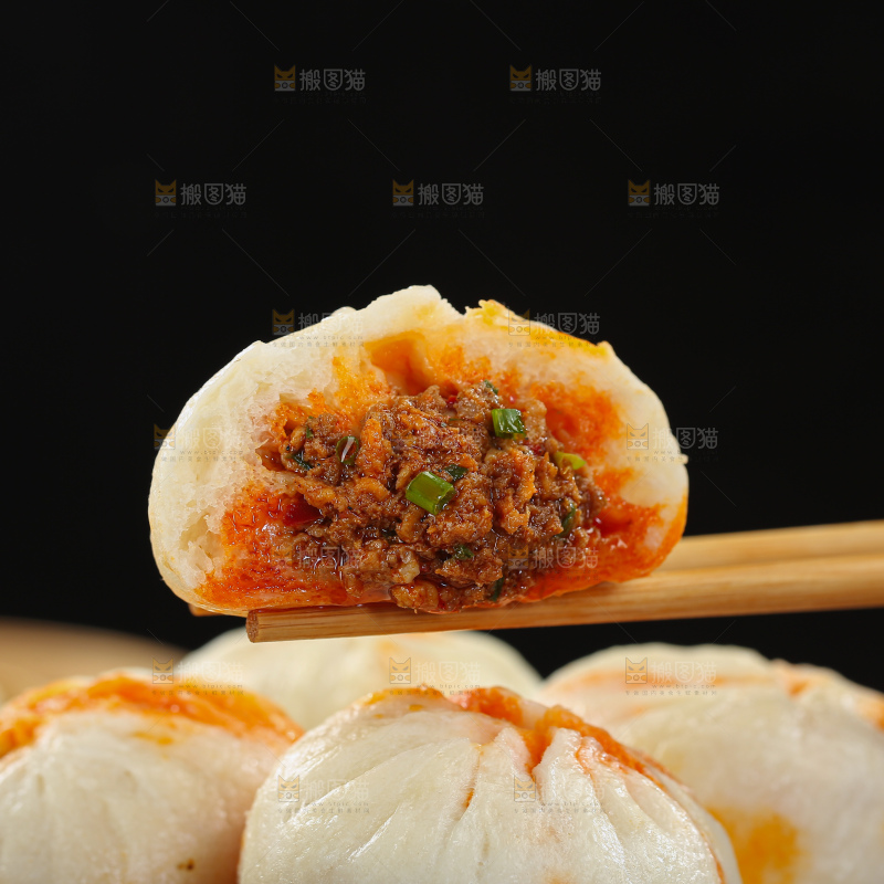 红油牛肉包