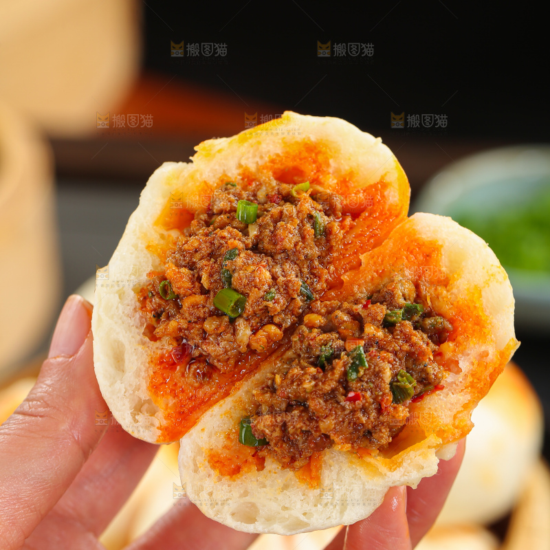 红油牛肉包