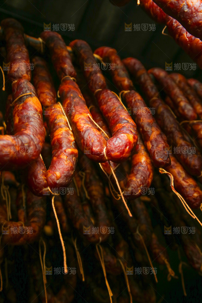 烟熏腊肠