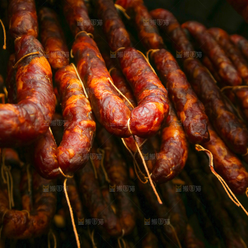 烟熏腊肠