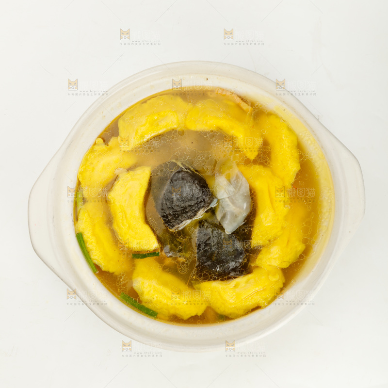 甲鱼蛋饺汤