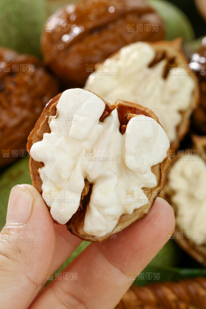 新鲜核桃